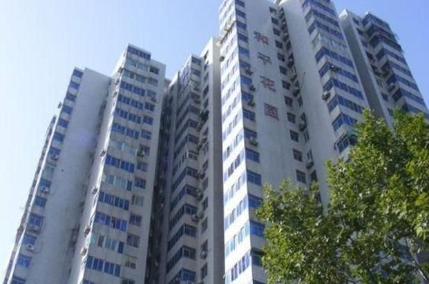 西安一家公寓