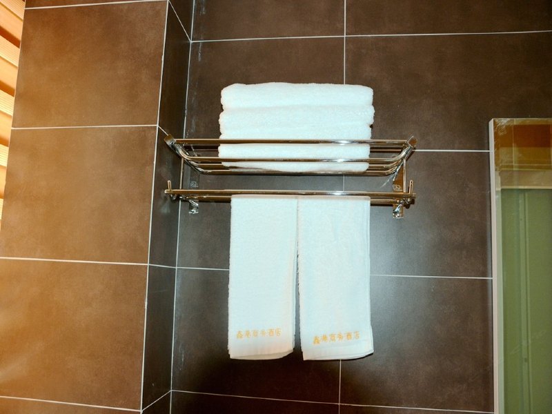 hotelPic
