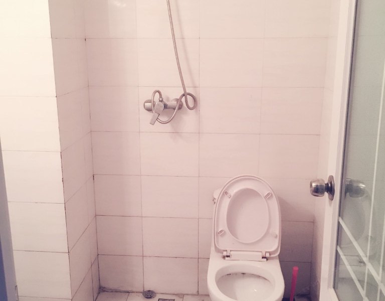 hotelPic