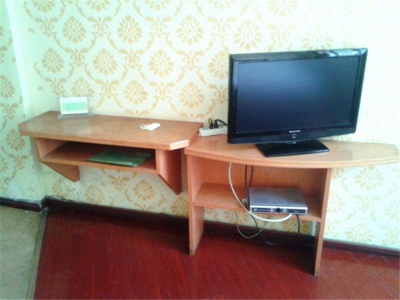 hotelPic
