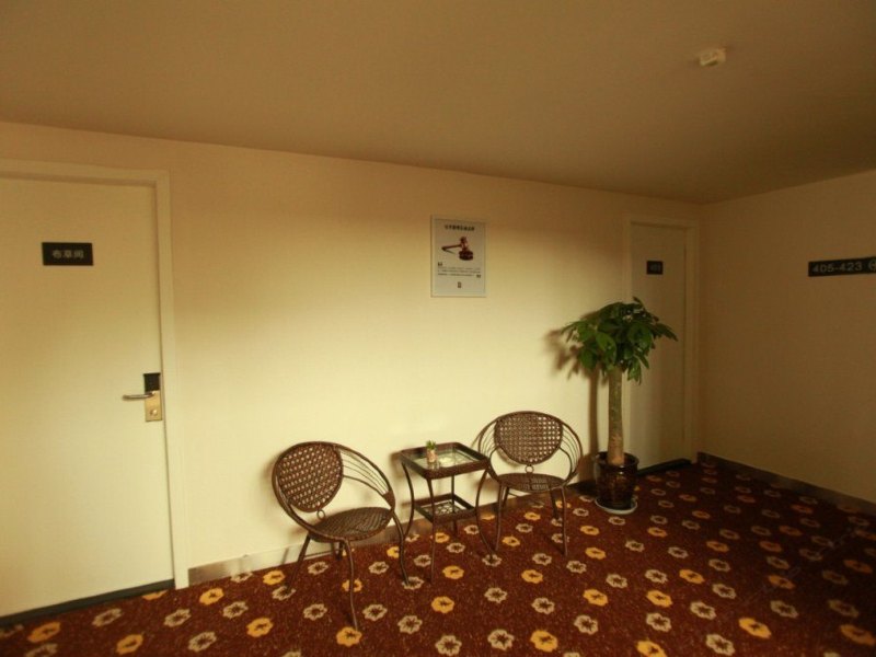 全新连锁公寓(成都和谐店)