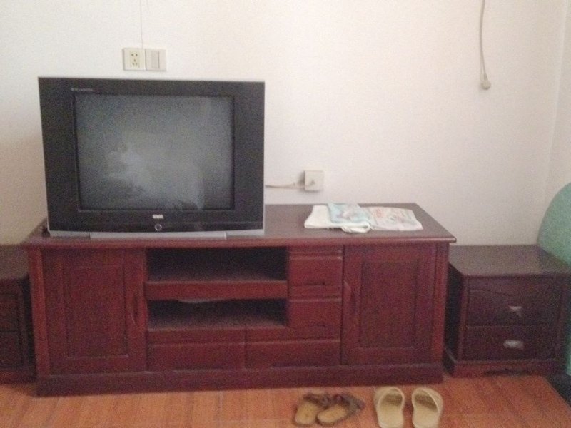 hotelPic