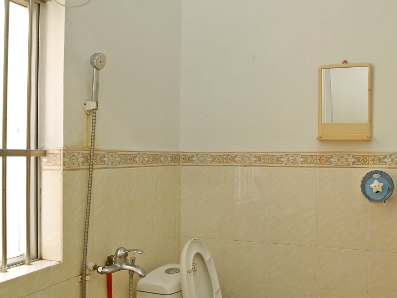 hotelPic