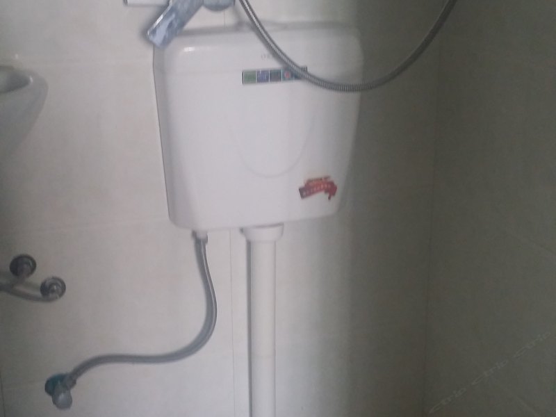 hotelPic