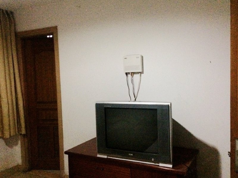 hotelPic
