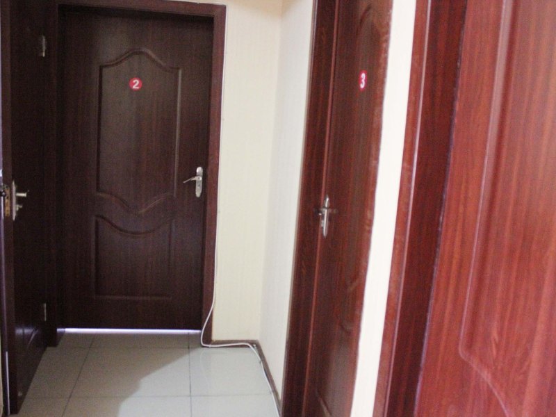 hotelPic