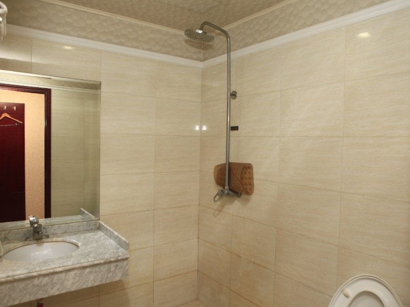 hotelPic