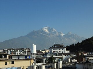 云南香格里拉旅游最佳路線_云南香格里拉旅游團(tuán)_云南香格里拉高端品質(zhì)旅游團(tuán)