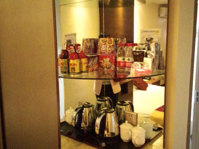 hotelPic