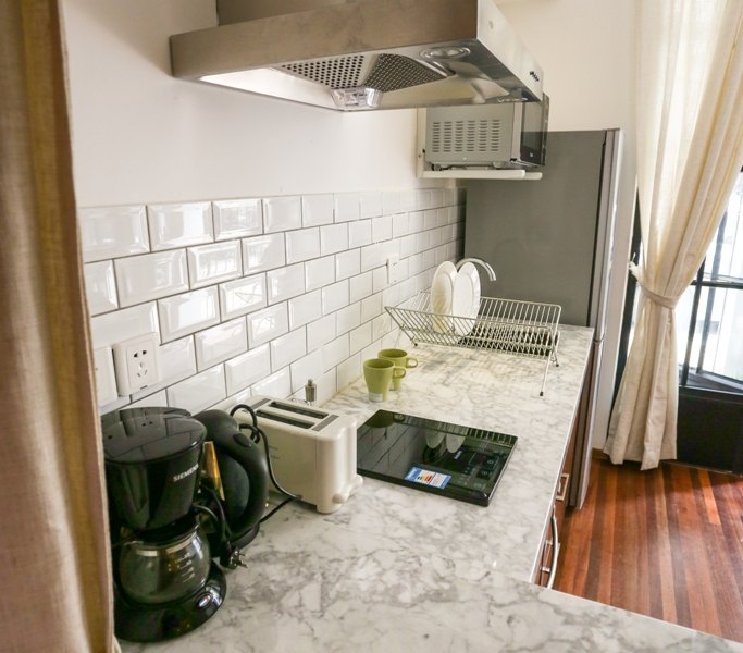 hotelPic
