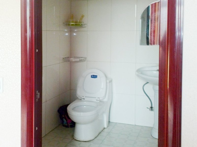 hotelPic