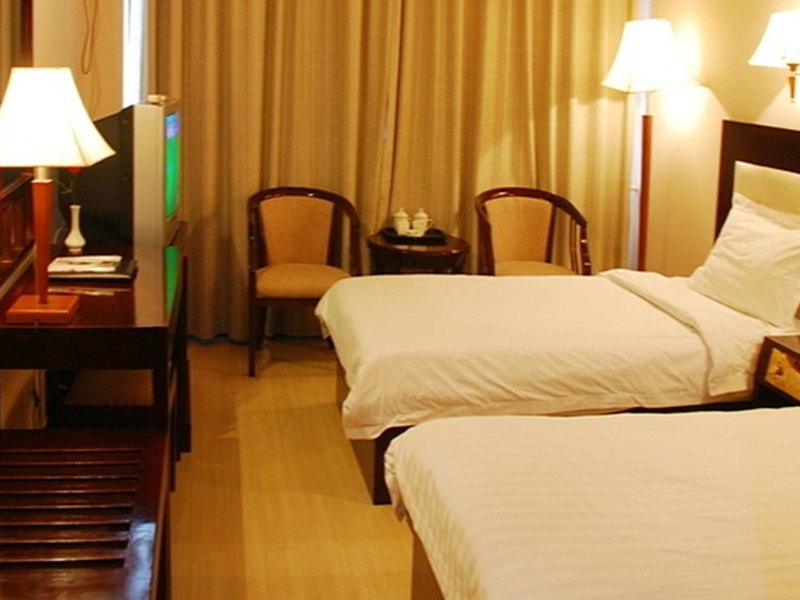 hotelPic