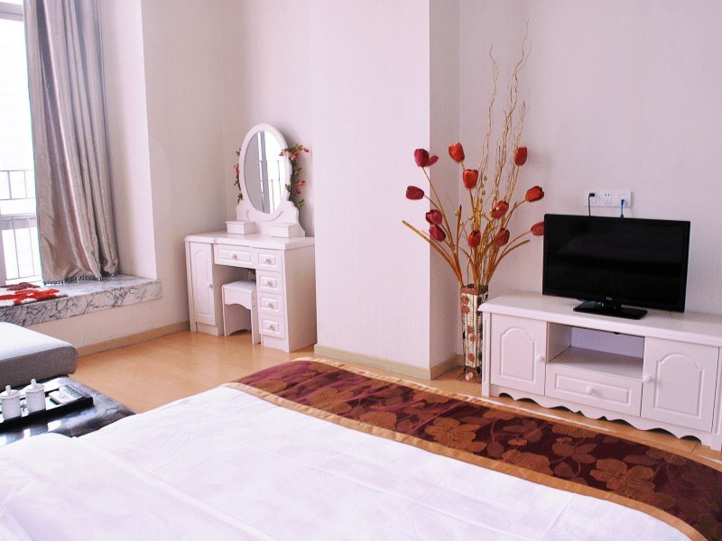 hotelPic