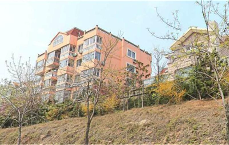 暖家度假公寓(青岛极地海洋世界店)(原凯伦酒店式公寓)