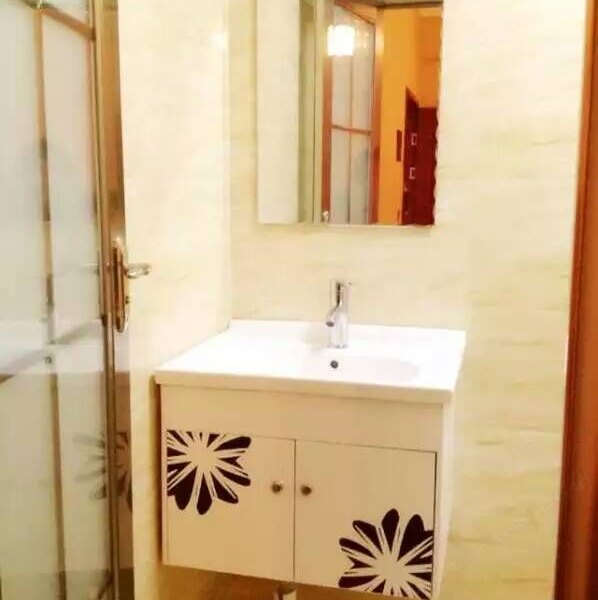 hotelPic