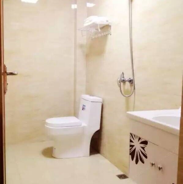 hotelPic