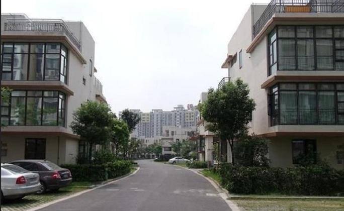 锦秋花园公寓(上海南陈路四店)
