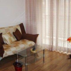 hotelPic