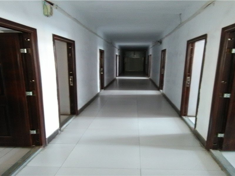hotelPic