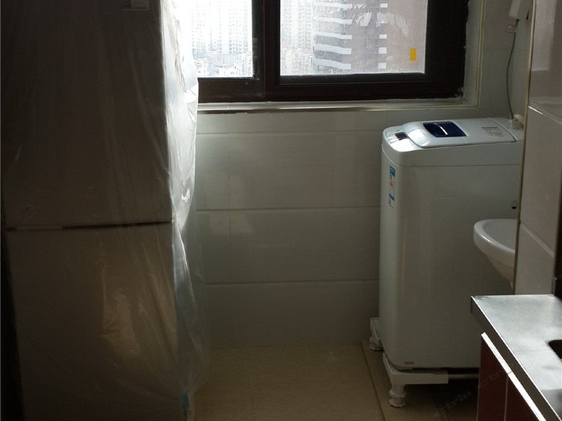 hotelPic