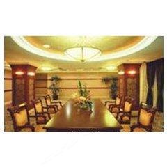 hotelPic