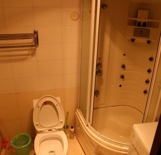 hotelPic
