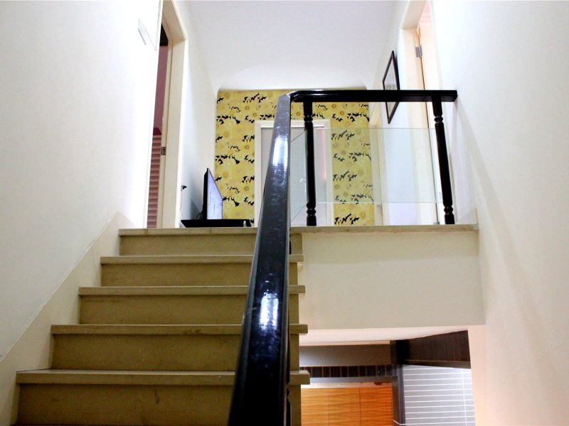 hotelPic