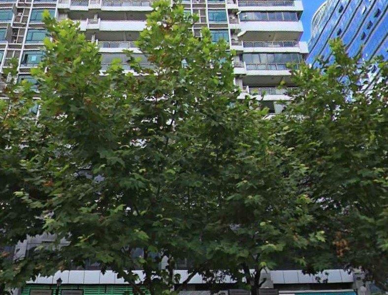 全家自助式短租公寓(上海陆家嘴店)