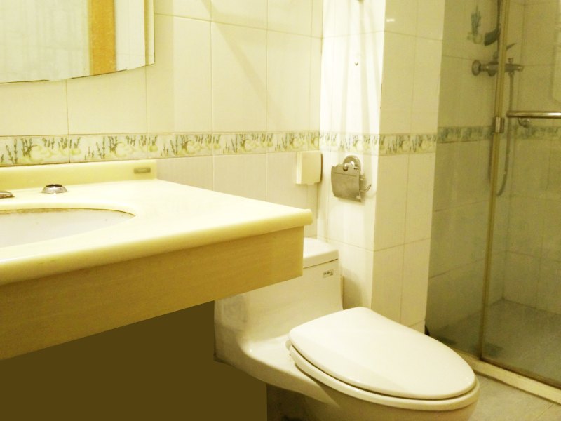 hotelPic