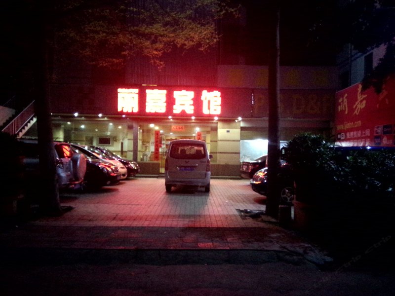 酒店外观