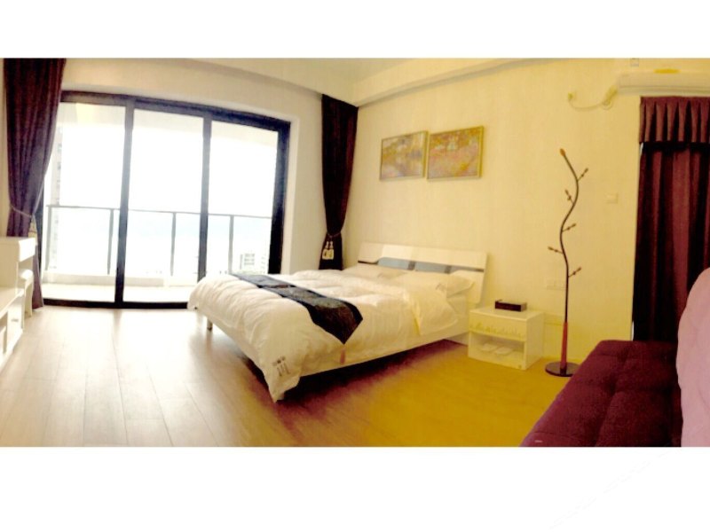 hotelPic