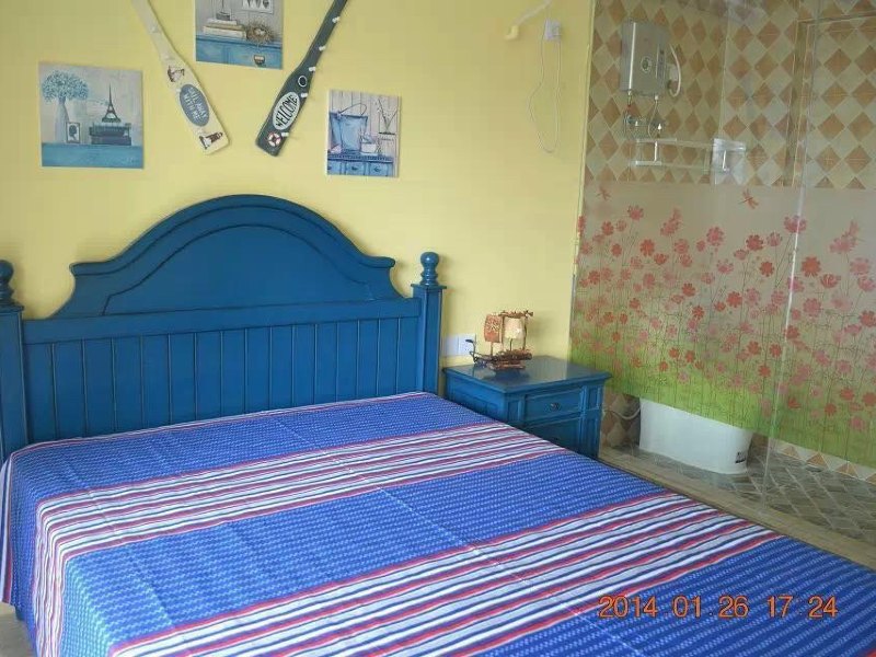 hotelPic