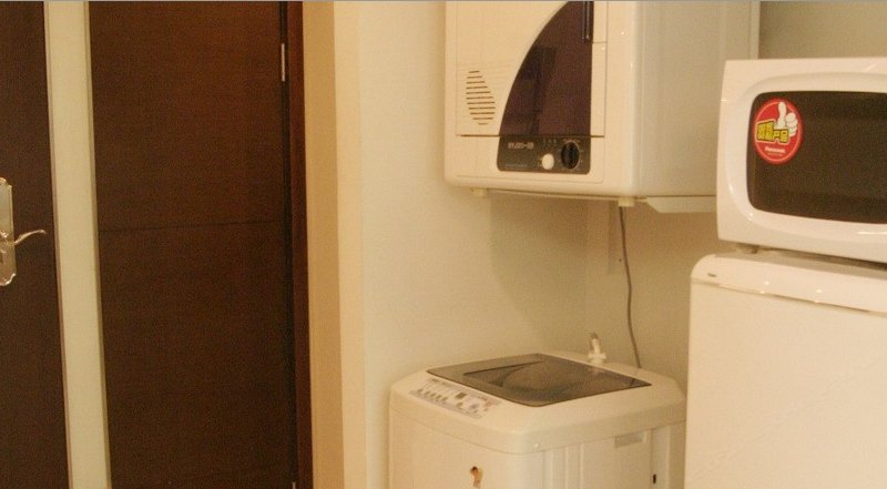 hotelPic
