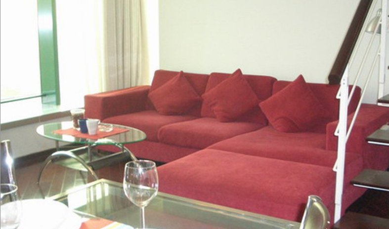 hotelPic