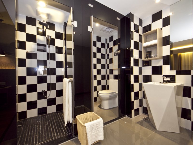hotelPic