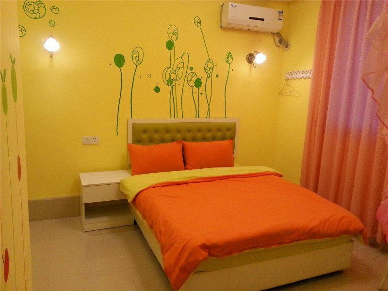 hotelPic