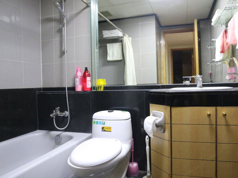 hotelPic