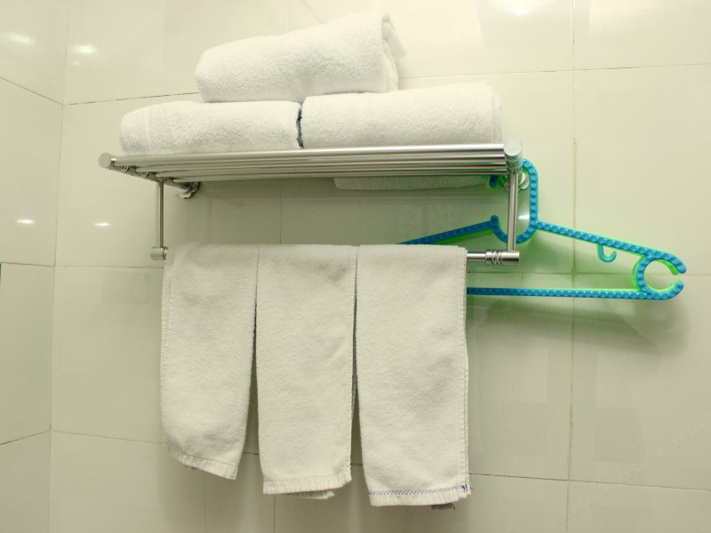 hotelPic