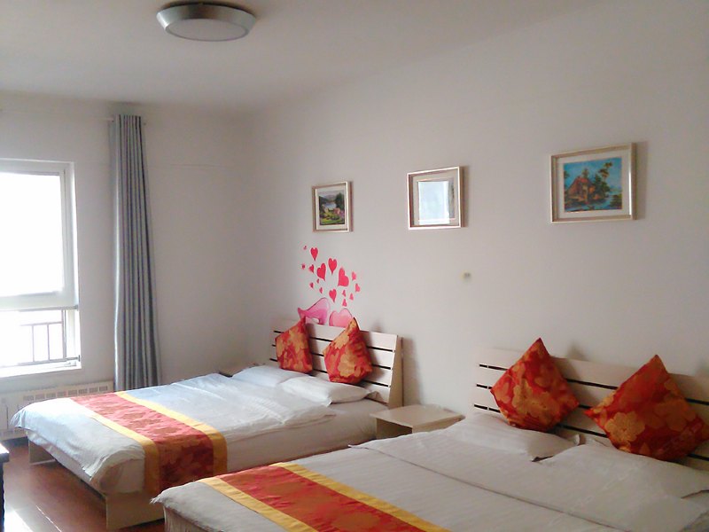 hotelPic