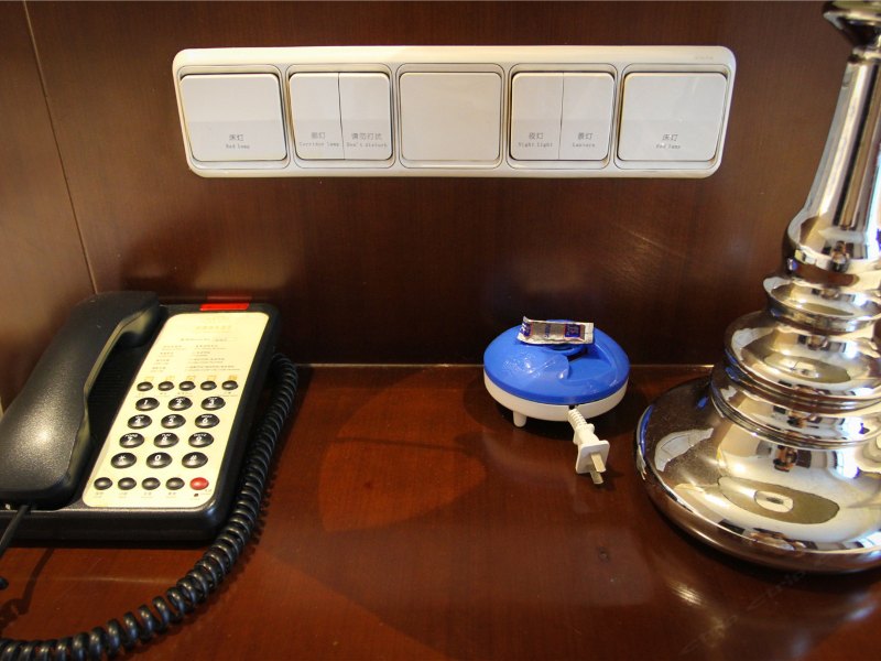 hotelPic