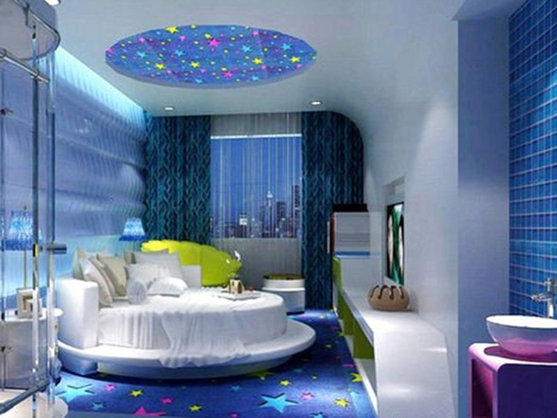 hotelPic