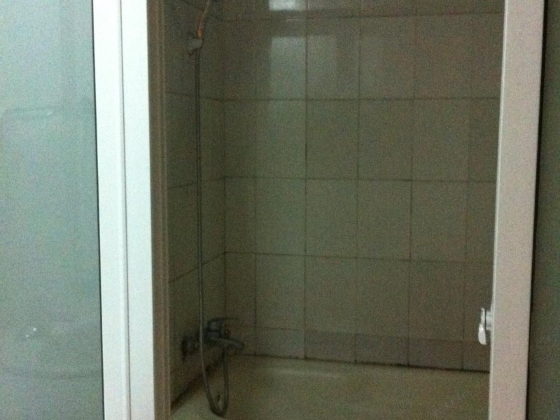 hotelPic