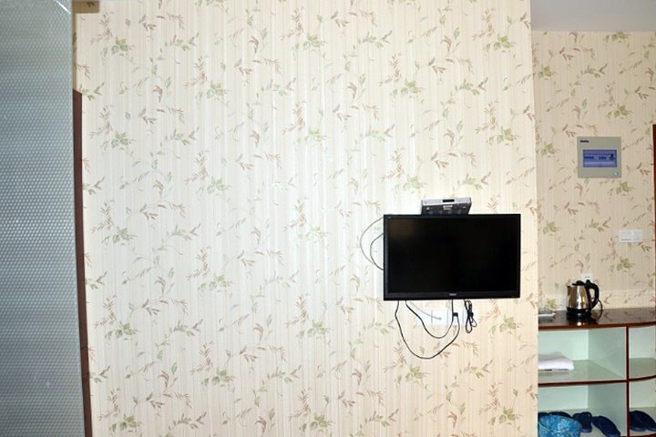 hotelPic
