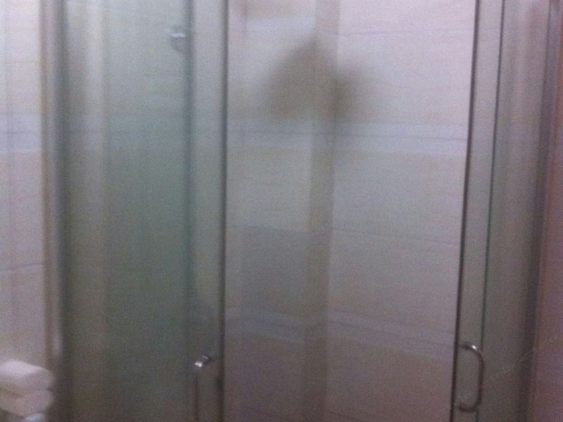 hotelPic