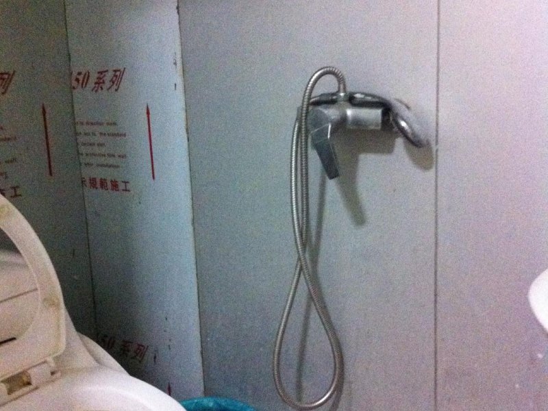 hotelPic