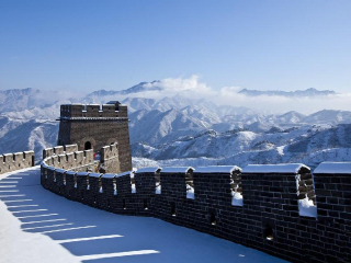 東北亞布力滑雪旅游價格多少跟團_東莞到東北亞布力滑雪游_去東北亞布力滑雪報團多少錢