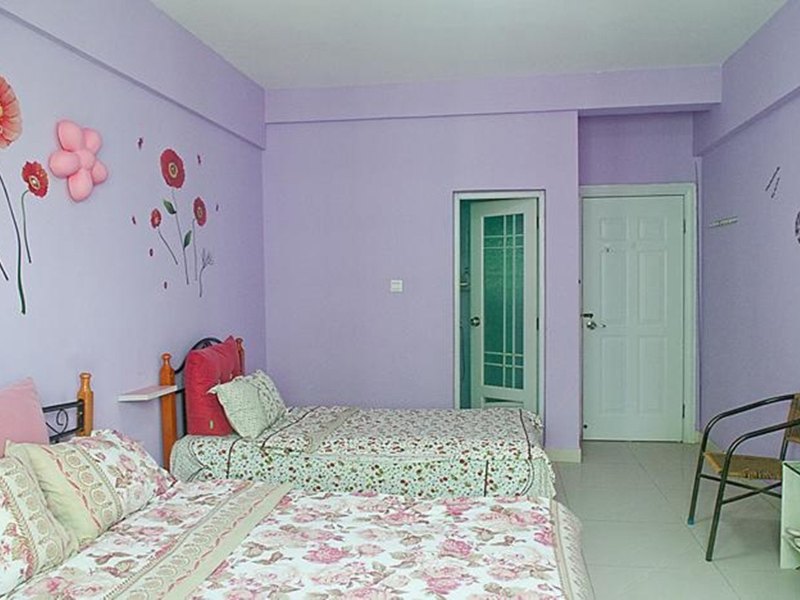 hotelPic