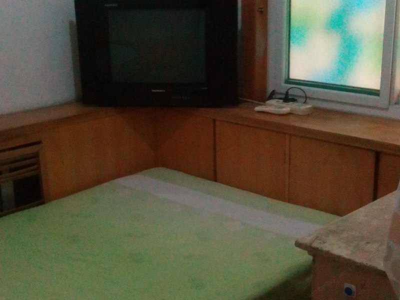 hotelPic