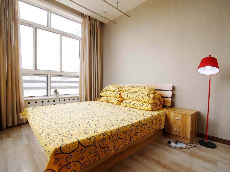 hotelPic