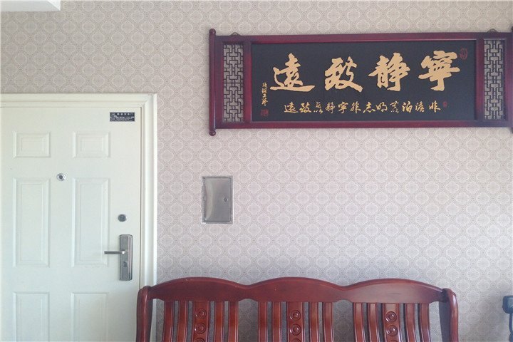 hotelPic